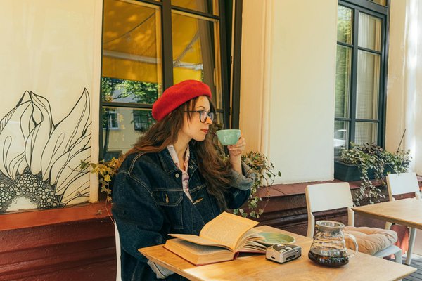 What are the key elements of a perfect afternoon tea spread?