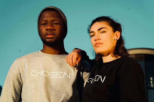 What are the best eco-friendly materials for UK home renovations?